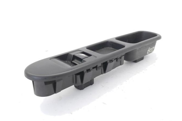 Recambio de mando elevalunas delantero derecho para peugeot 207 1.4 16v referencia OEM IAM 6554QK  