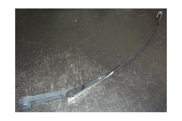 Recambio de brazo limpiaparabrisas delantero para nissan micra ii (k11)(1992) 1.3 i 16v referencia OEM IAM   