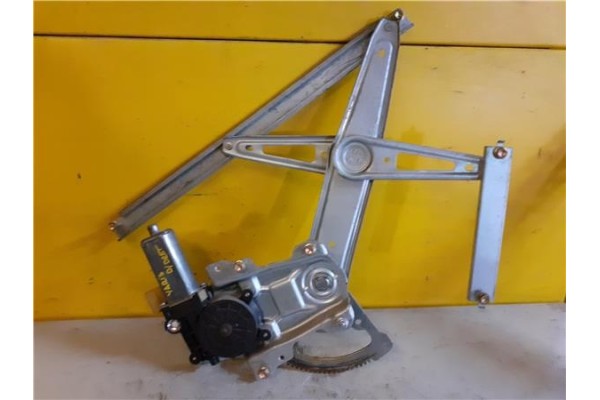 Recambio de mecanismo elevalunas delantero derecho para toyota yaris (ncp1/nlp1/scp1) 1.3 referencia OEM IAM 0130822017  