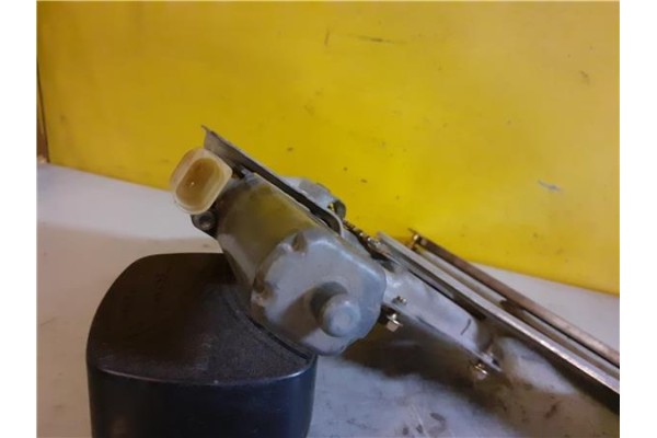 Recambio de mecanismo elevalunas delantero derecho para toyota yaris (ncp1/nlp1/scp1) 1.3 referencia OEM IAM 0130822017  