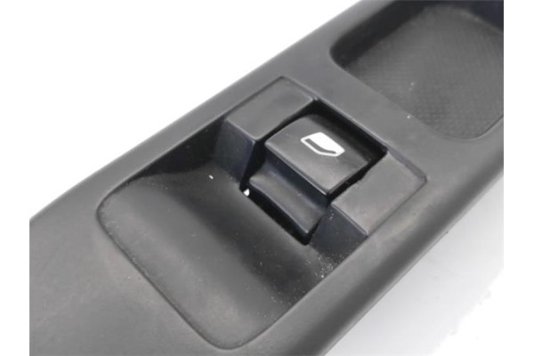 Recambio de mando elevalunas delantero derecho para peugeot 207 1.4 16v referencia OEM IAM 6554QK  