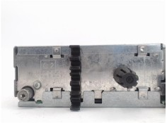 Recambio de radio / cd para renault clio ii fase ii (b/cb0) referencia OEM IAM 8200057681  