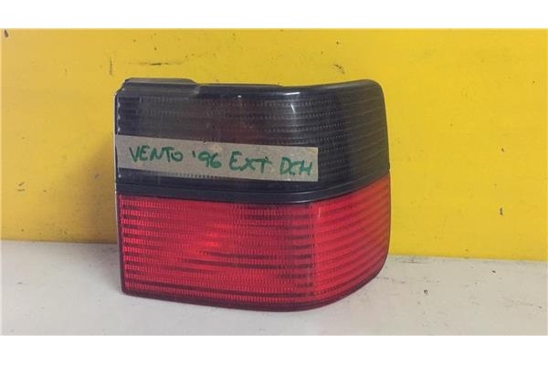 Recambio de piloto trasero derecho para volkswagen vento (1h2)(1991) 1.4 cl [1,4 ltr. - 44 kw] referencia OEM IAM 1H5945112A  