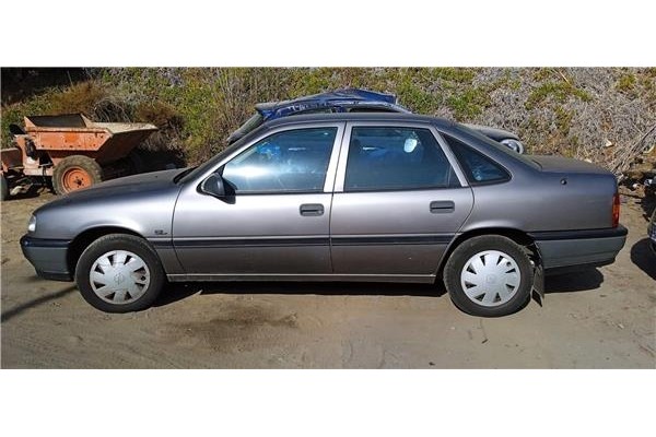 opel vectra a del año 1991