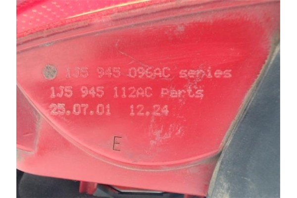 Recambio de piloto trasero derecho para volkswagen bora berlina (1j2) referencia OEM IAM 1J5945096AC 1J5945112AC 