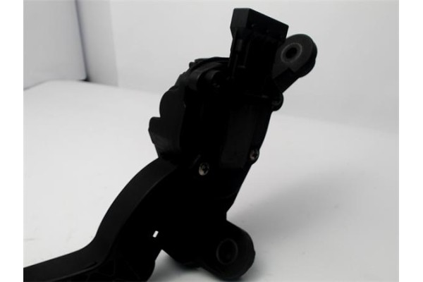 Recambio de pedal acelerador para kia rio (ub) 1.2 basic referencia OEM IAM PA66GF40 3270001RXXX 