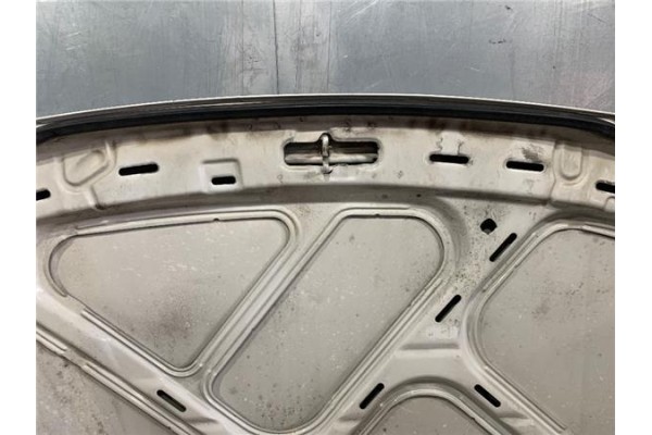 Recambio de capo para volkswagen golf iii (1h1) 1.9 tdi referencia OEM IAM 1H6823031A  