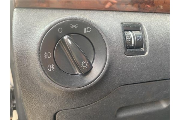 Recambio de mando de luces para seat alhambra (7v9) 1.9 reference referencia OEM IAM 8L0953513G FKZ  