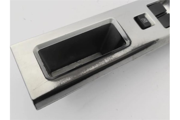 Recambio de mando elevalunas delantero izquierdo para mazda 5 berlina (cr) 2.0 active+ referencia OEM IAM CC2966350A  