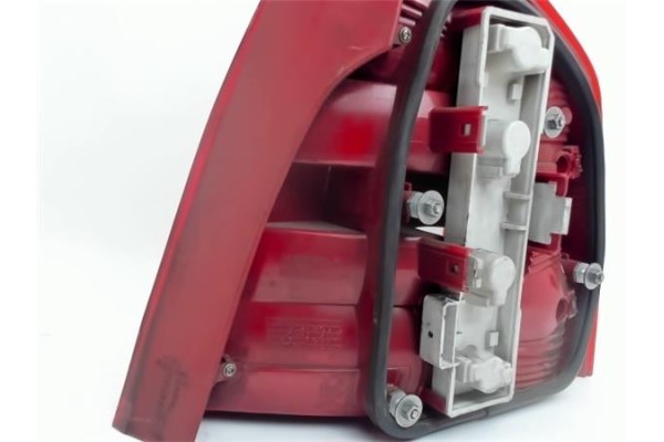 Recambio de piloto trasero izquierdo para skoda octavia combi (1u5) referencia OEM IAM 086651909L  