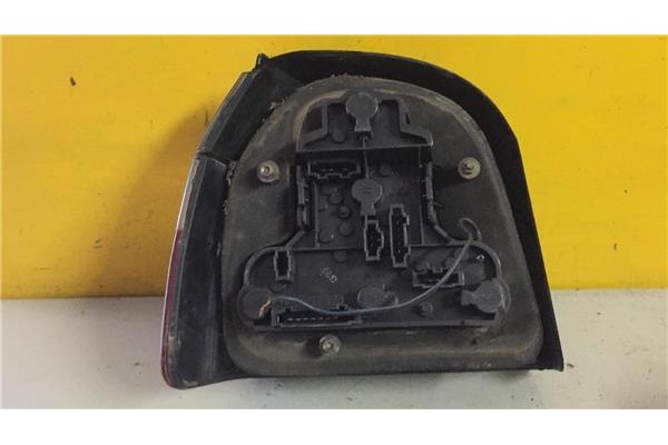 Recambio de piloto trasero derecho para volkswagen golf iii berlina (1h1)(1991) 1.6 cl [1,6 ltr. - 55 kw] referencia OEM IAM 1H6