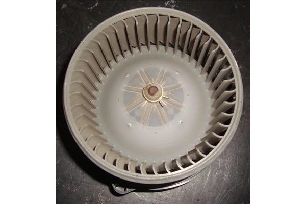 Recambio de motor calefaccion para toyota yaris (ncp1/nlp1/scp1) 1.0 16v referencia OEM IAM 8710352060 1940000821  Recambio de motor calefaccion para toyota yaris (ncp1/nlp1/scp1) 1.0 16v referencia OEM IAM 8710352060 1940000821