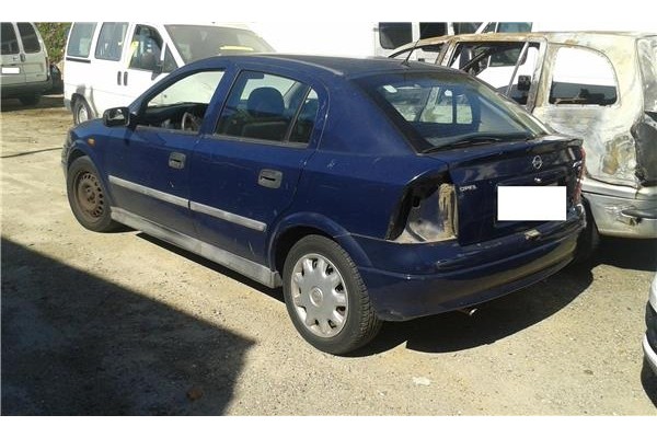 opel astra g berlina del año 1998