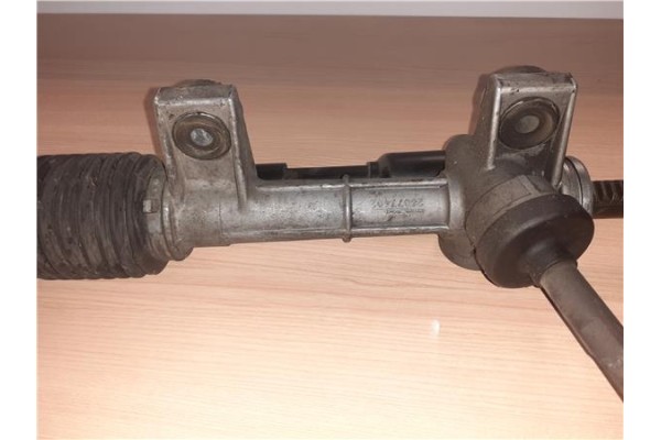 Recambio de cremallera direccion asistida para smart fortwo coupe referencia OEM IAM 26077402  