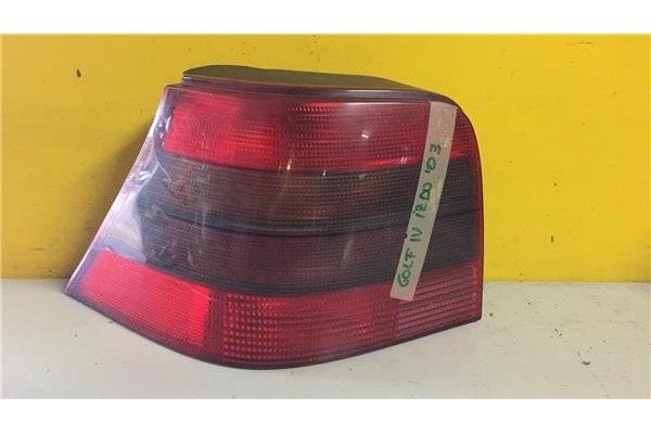 Recambio de piloto trasero izquierdo para volkswagen golf iv berlina (1j1)(1997) 1.4 conceptline [1,4 ltr. - 55 kw 16v] referenc