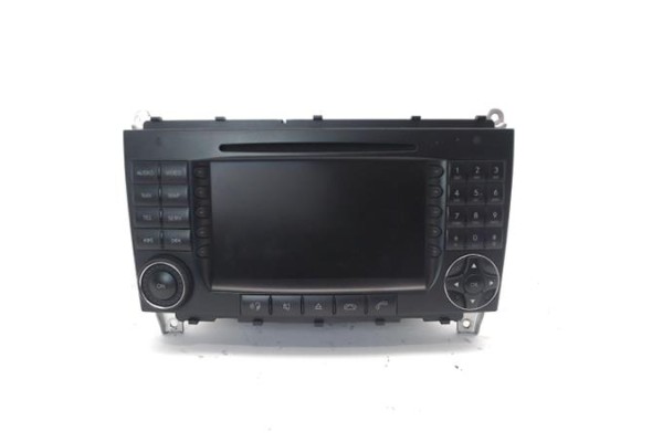 Recambio de radio / cd para mercedes-benz clk (bm 209) coupe referencia OEM IAM A2098205489 A2038270062 