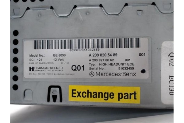 Recambio de radio / cd para mercedes-benz clk (bm 209) coupe referencia OEM IAM A2098205489 A2038270062 
