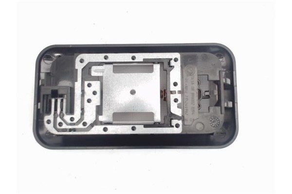 Recambio de luz delantero central techo para fiat 500 1.2 referencia OEM IAM 735244962  