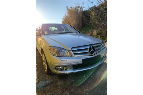mercedes-benz clase c (bm 204) berlina del año 2008
