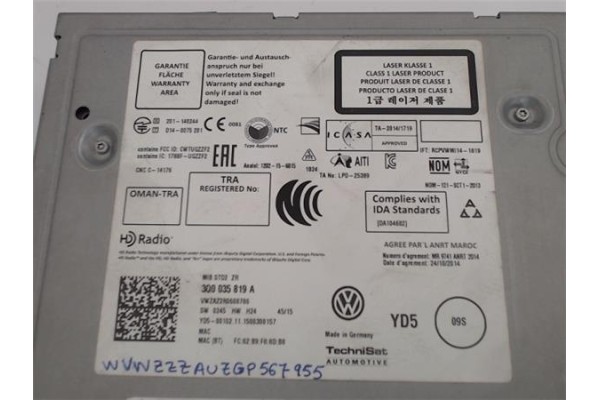 Recambio de radio / cd para volkswagen golf vii variant (ba5) referencia OEM IAM (3Q0035819A) (Nº SER.: VWZAZ2R0608786)  