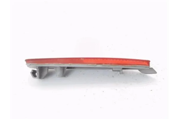 Recambio de reflectante paragolpes trasero para mazda 5 berlina (cr) 2.0 active+ referencia OEM IAM D350515M0C P3945B 