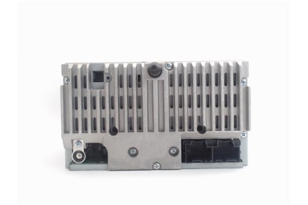 Recambio de radio / cd para chevrolet captiva referencia OEM IAM 96647740  