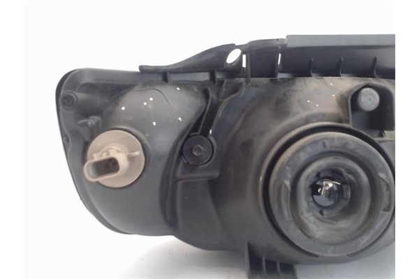 Recambio de faro delantero izquierdo para hyundai matrix (fc) referencia OEM IAM   