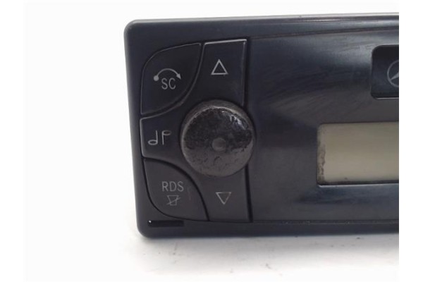 Recambio de radio / cd para mercedes-benz vito kombi (639) referencia OEM IAM A0048201286  