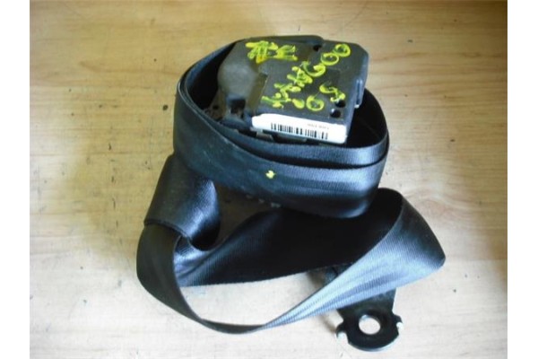 Recambio de juego cinturones trasero para renault kangoo 4x4 1.9 rapid referencia OEM IAM 8200743793 8200223445 