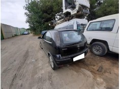 opel corsa c (2000) del año 