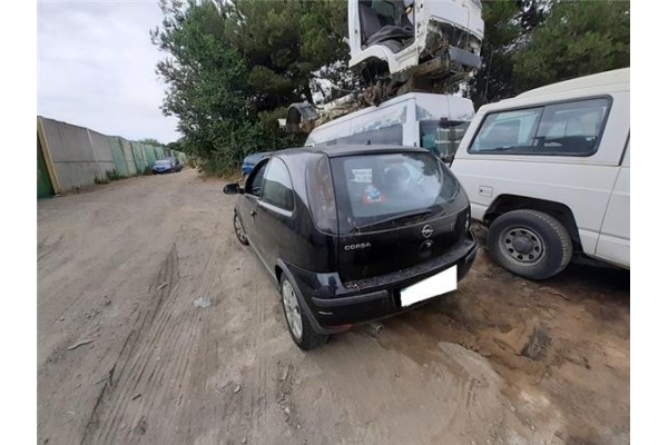 opel corsa c (2000) del año 