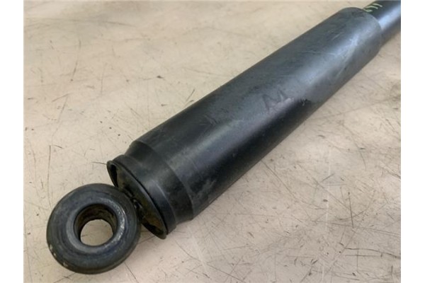 Recambio de amortiguador trasero derecho para nissan navara pickup (d40m) 2.5 dci referencia OEM IAM 56200EB30A 56200EB30B 