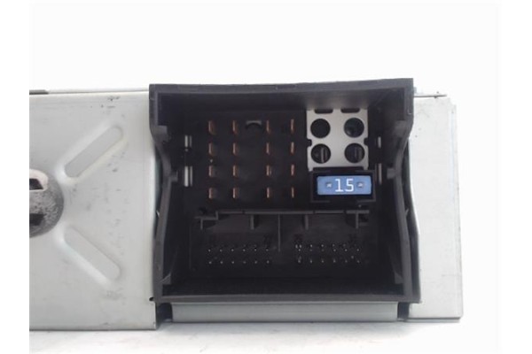 Recambio de radio / cd para citroen c4 grand picasso referencia OEM IAM 96661986XT  