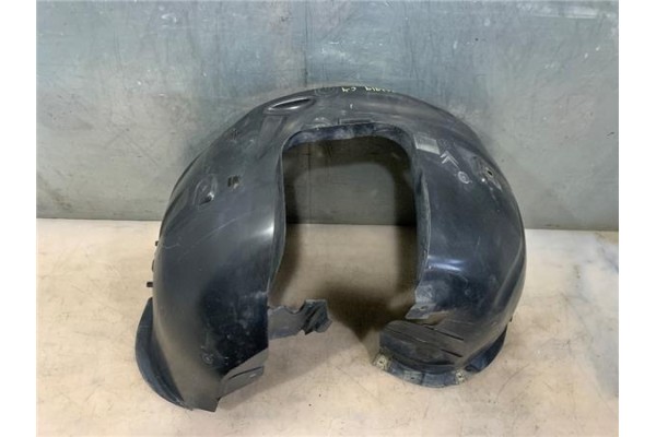 Recambio de protector pase rueda delantero izquierdo para citroen c4 berlina 1.6 exclusive referencia OEM IAM 7136LN  
