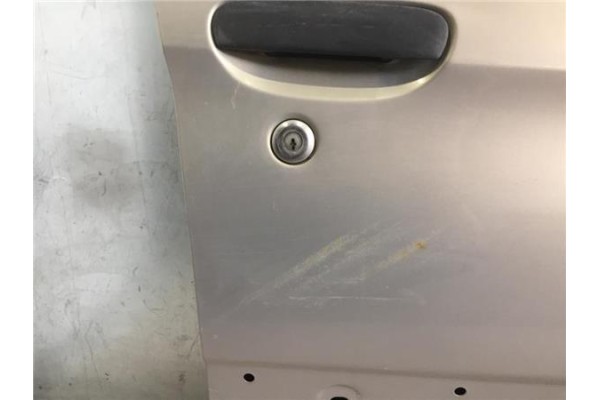 Recambio de puerta delantero derecha para citroen xsara picasso referencia OEM IAM 9004L5  