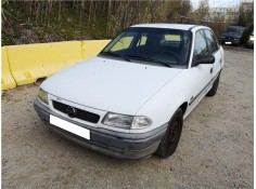 opel astra f berlina del año 1996