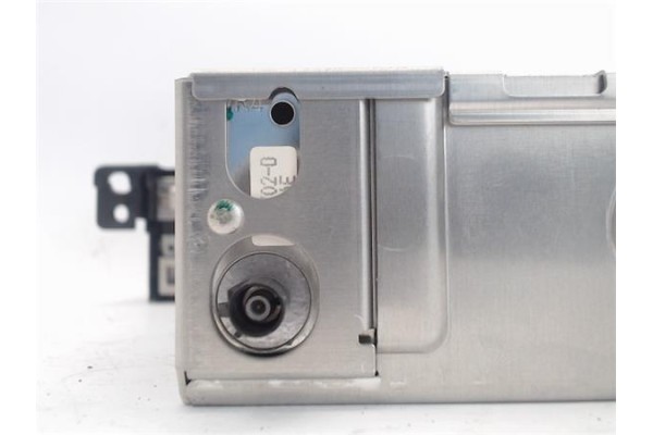 Recambio de radio / cd para bmw serie 3 berlina (e46) referencia OEM IAM 65.12-6915711 AL460311120766 