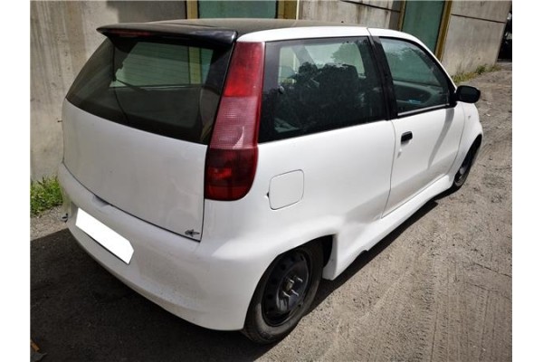 fiat i punto (176) berlina del año 1999