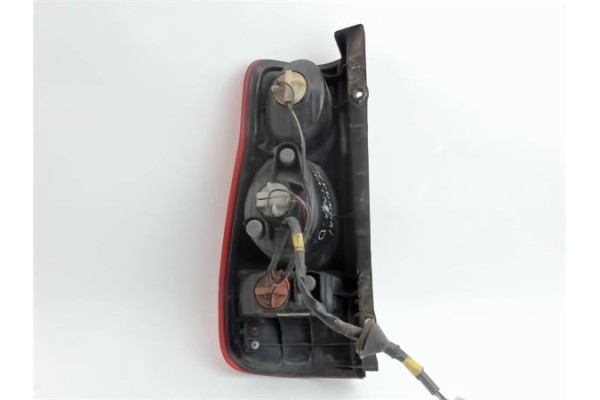 Recambio de piloto trasero derecho para hyundai matrix (fc) referencia OEM IAM  92402170 