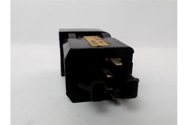 Recambio de conjunto interruptores para saab 9-3 berlina 2.0 turbo referencia OEM IAM 4736906 W821K 