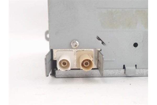 Recambio de radio / cd para volkswagen golf v plus (5m1) referencia OEM IAM VWZ2Z2E1607948 5M0035186 