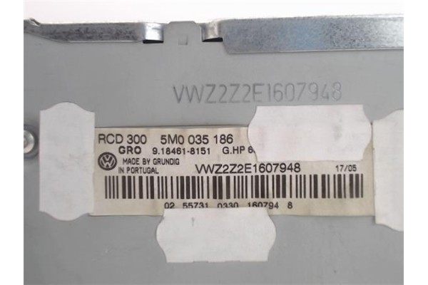 Recambio de radio / cd para volkswagen golf v plus (5m1) referencia OEM IAM VWZ2Z2E1607948 5M0035186 