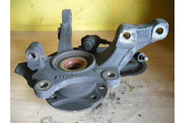 Recambio de mangueta delantero izquierda para opel combo furgón/ranchera familiar 1.3 cdti 16v referencia OEM IAM 5308023  