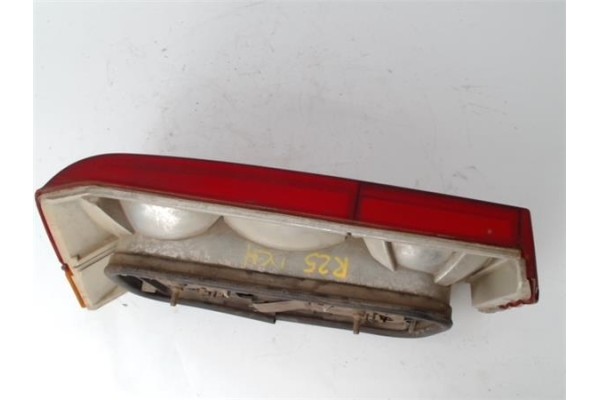 Recambio de piloto trasero derecho para renault r 25 (b29) referencia OEM IAM 7701029938 7701029939 