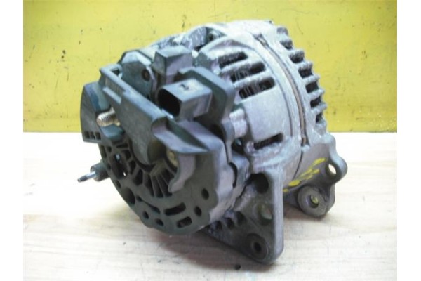Recambio de alternador para volkswagen polo iii (6n1) 60 1.4 referencia OEM IAM 037903023Q A11VI64 
