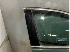 Recambio de puerta delantero derecha para opel insignia berlina 2.0 cdti referencia OEM IAM 128282  