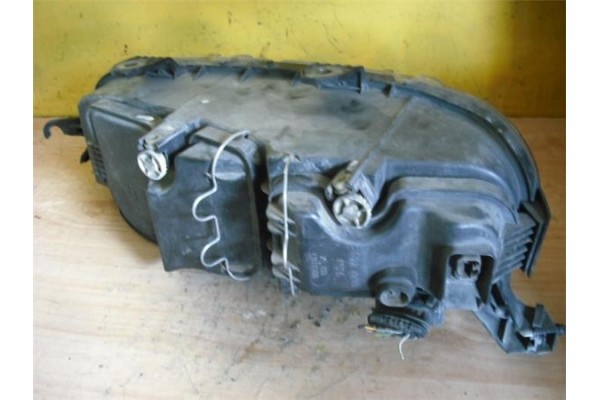 Recambio de faro delantero izquierdo para fiat ii punto (188) berlina 1.9 d (i) referencia OEM IAM 46837404  
