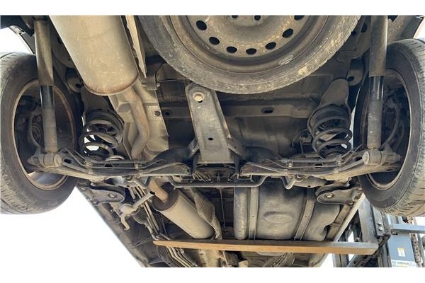 Recambio de puente trasero para seat alhambra (7v9) 1.9 reference referencia OEM IAM 7M0505093  