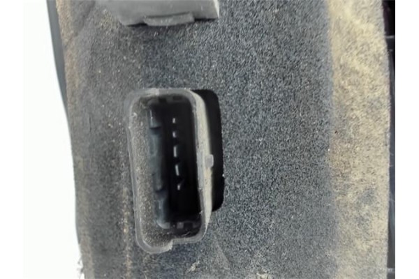 Recambio de piloto trasero derecho para nissan micra (k12e) referencia OEM IAM 11A363B  