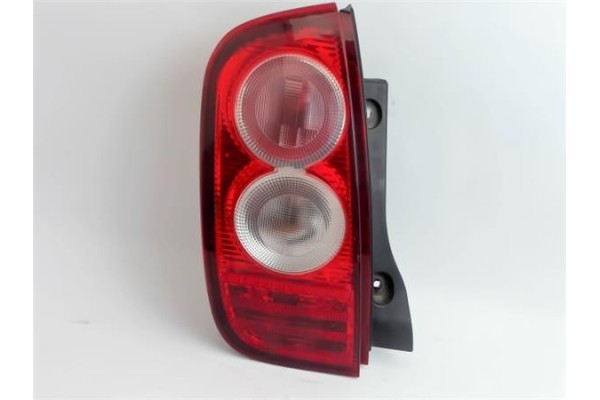 Recambio de piloto trasero izquierdo para nissan micra (k12e) referencia OEM IAM B6555AX710  